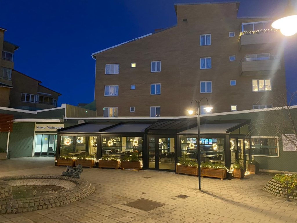 Simons Restaurang, Flens Bostad — Flen