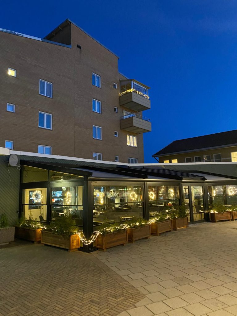 Simons Restaurang, Flens Bostad — Flen